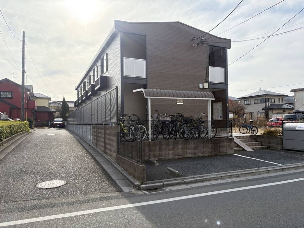 レオパレスグレイス 外観