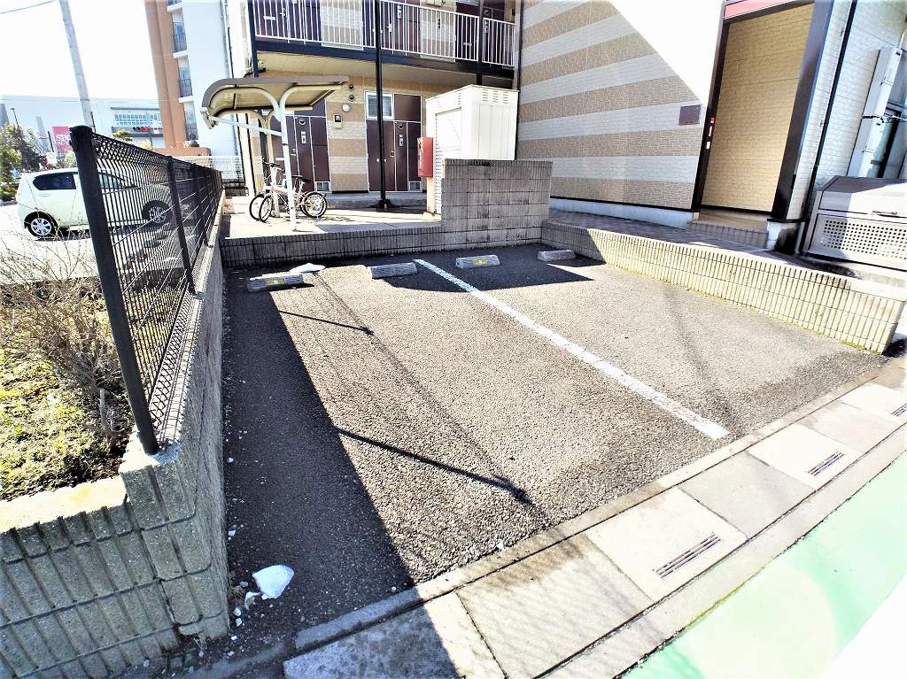 レオパレスこま その他
