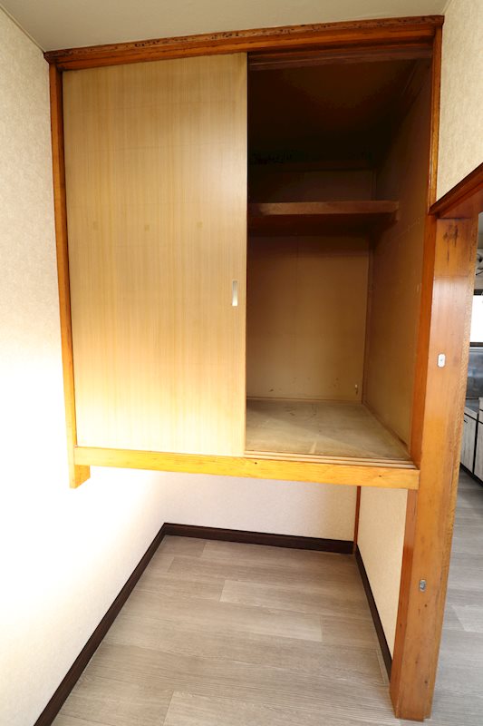 イーストエイト 収納