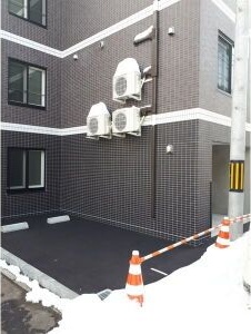 インフィニティ旭町 駐車場
