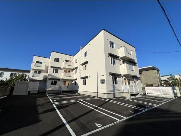タウンハウス山鼻 外観