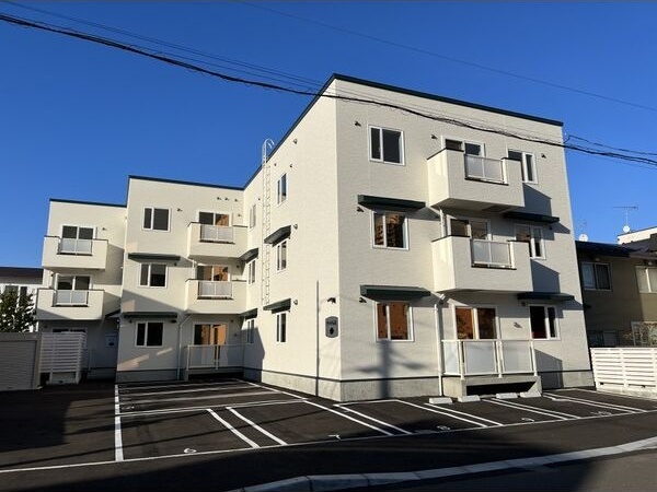 タウンハウス山鼻 外観