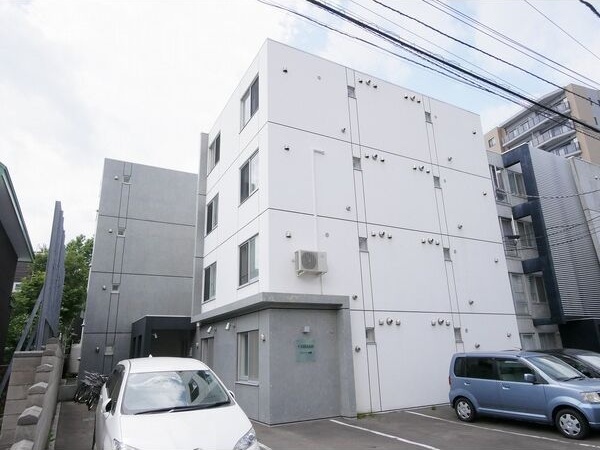 カメリア南郷 外観