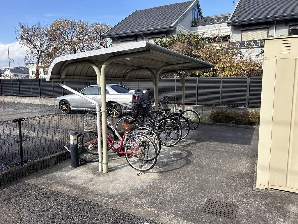 レオパレスクレードル その他