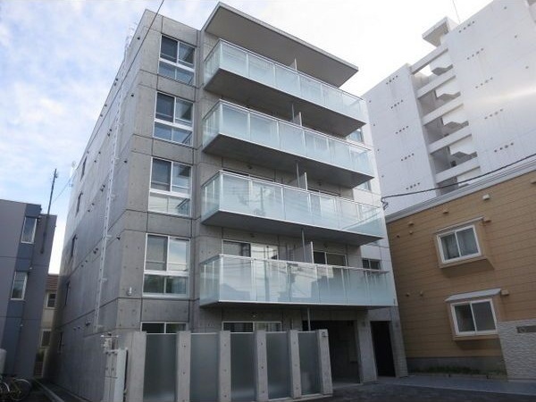 Midtown Terrace N20 外観