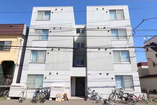 アール栄通 外観