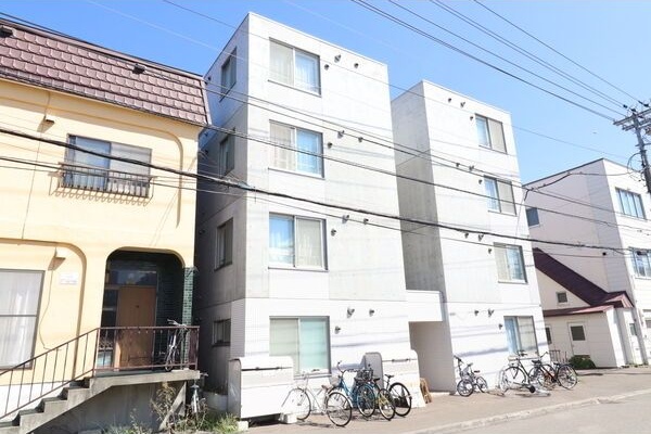 アール栄通 外観