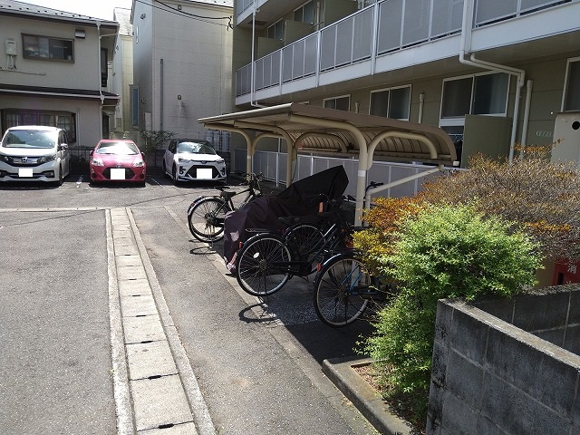 レオパレスルーチェ その他