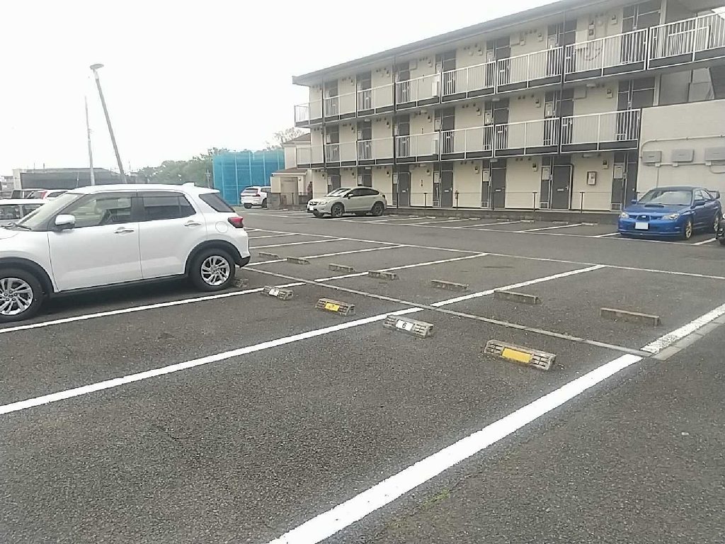 レオパレスイーグルⅢ その他