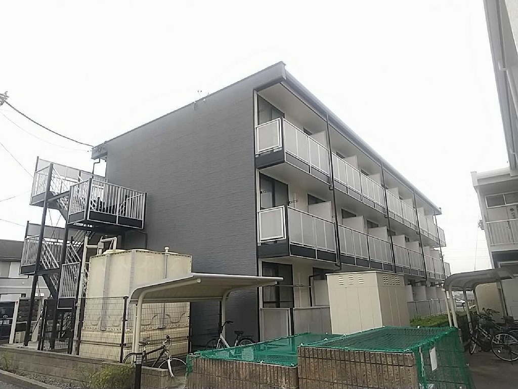 レオパレスイーグルⅢ 外観