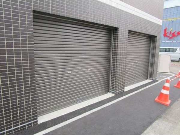 INFINITY平岸 駐車場
