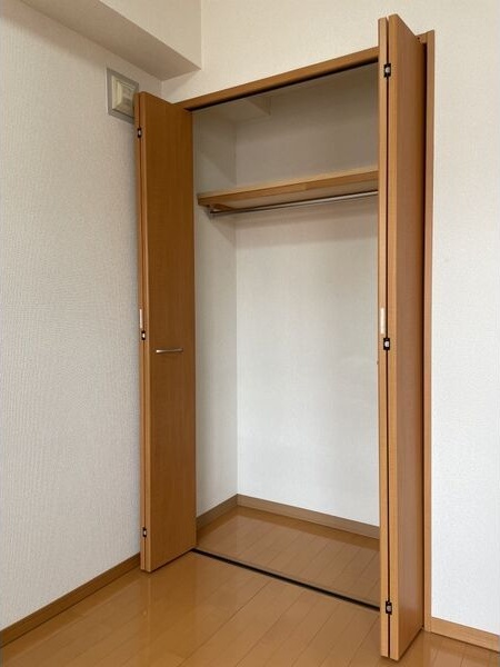 シュクル医大南 収納