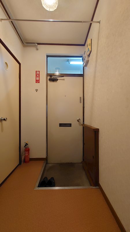 コーポヤマ 玄関