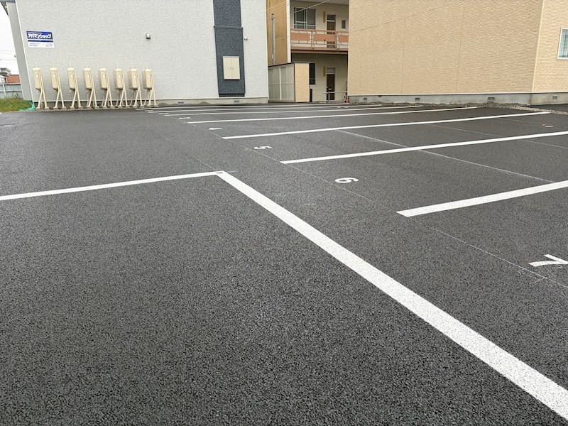 Hallow Sky(ハロースカイ） 駐車場