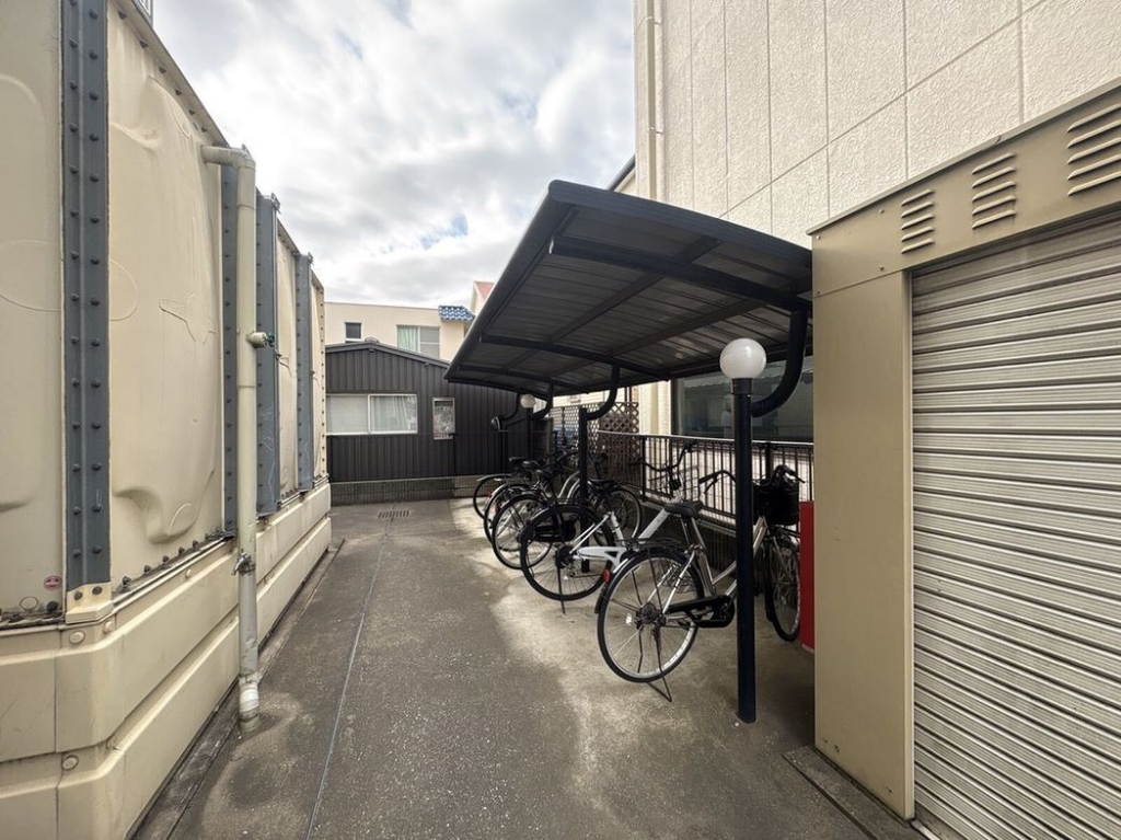 レオパレスエスポワール新宿町 その他