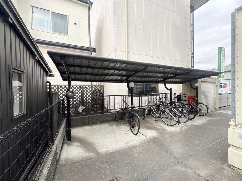 レオパレスエスポワール新宿町 その他