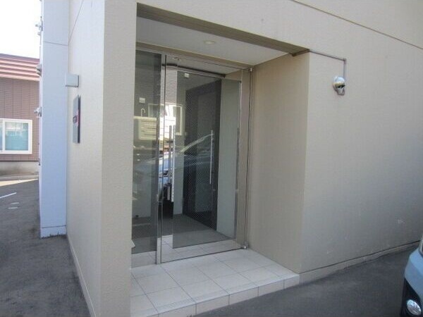 Confort1 エントランス