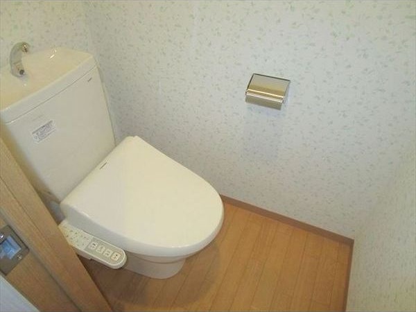 EXCELLENT　HOUSE トイレ