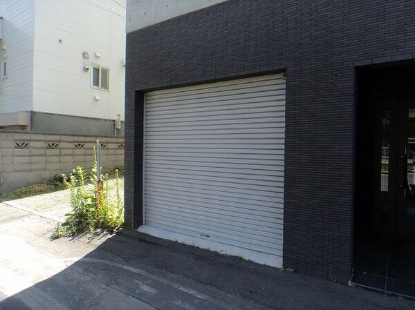 フォルム環状 駐車場