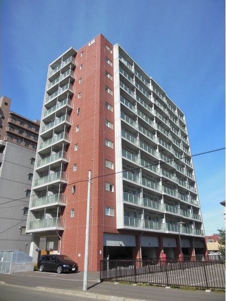 LEE北９条 外観