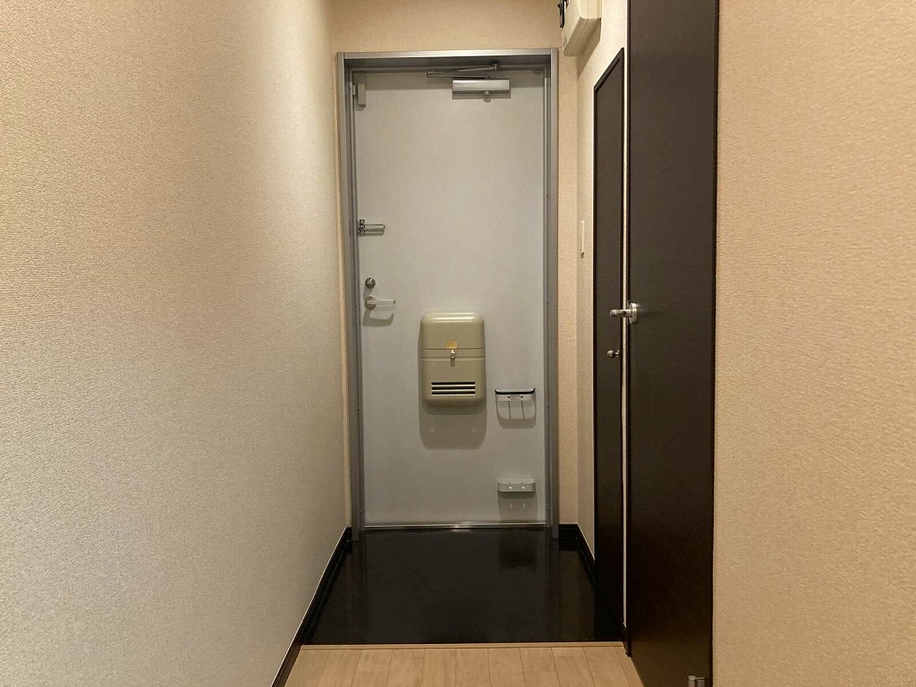 レオネクストクロシェット 玄関