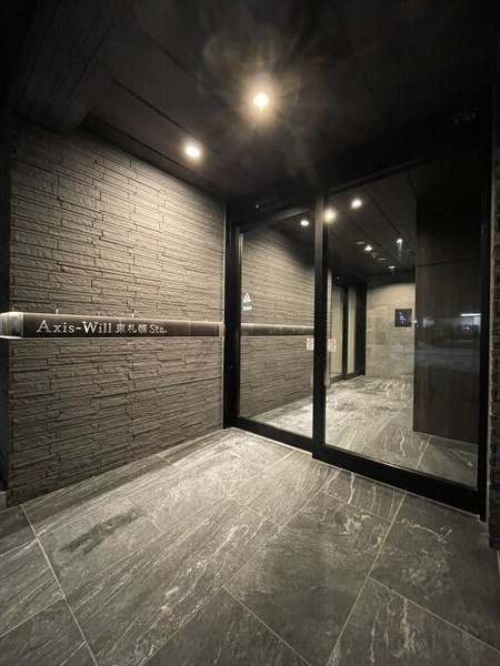 Axis-Will 東札幌Sta.(アクシスウィル東札幌ステーション) エントランス