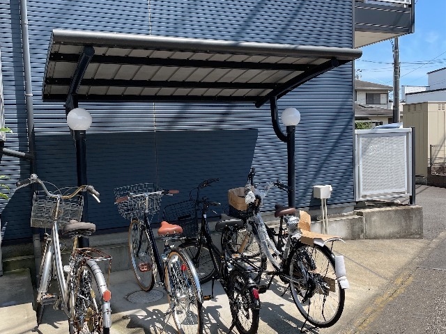 レオパレスエレカーサ その他
