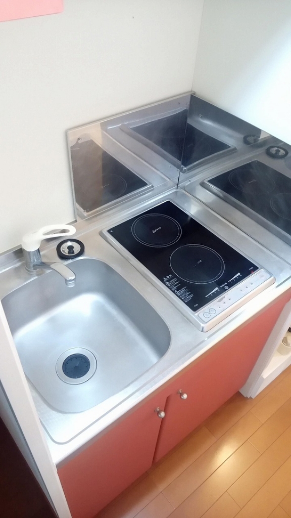 レオパレスシャーペルサン キッチン