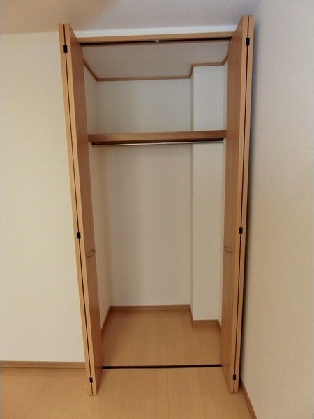 オレンジヒル 収納