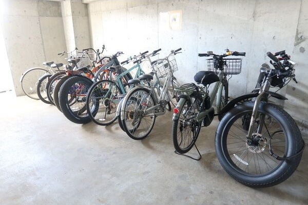 fleuve(フルーヴ)福住 駐車場