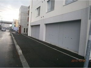 サンテモンターニュ 駐車場