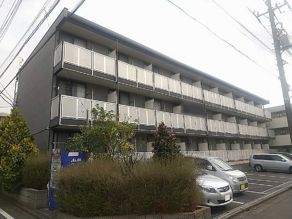 レオパレスあおば 外観