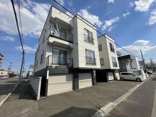 イースト北30条 外観