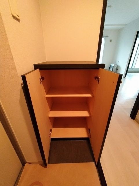 クラリス琴似 収納