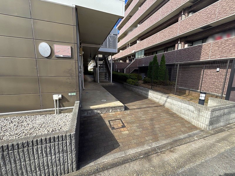 レオパレスル・レーヴ その他
