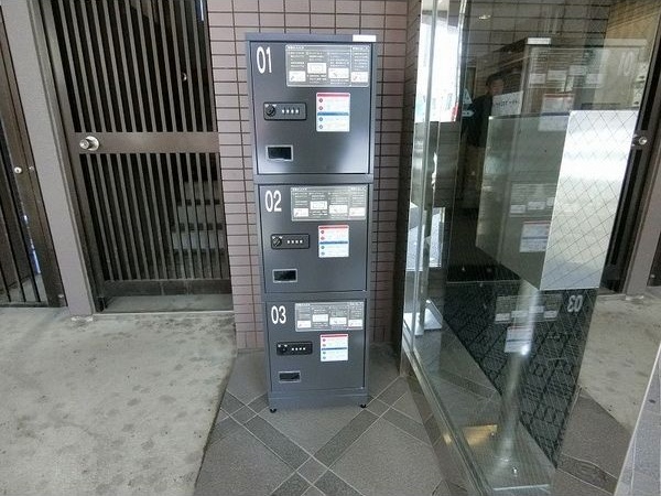 シャトーフロントナック エントランス