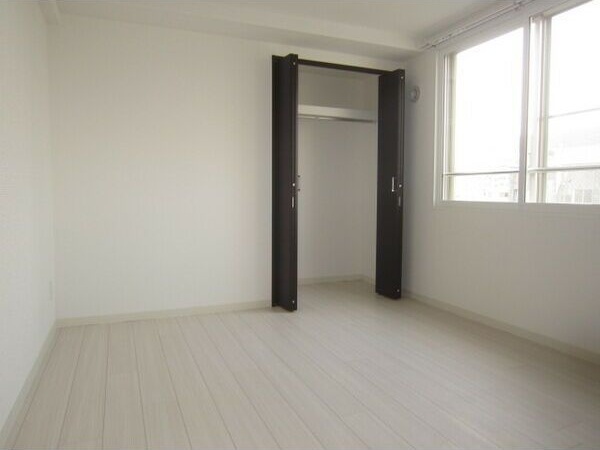 GLASS N21 収納