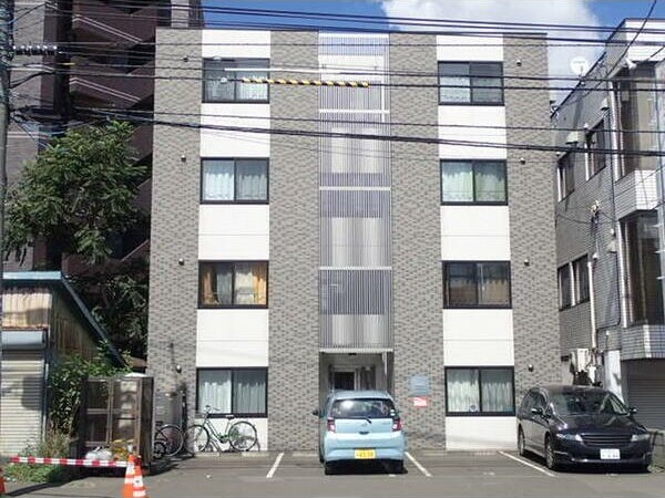 プリマクラッセ菊水 外観