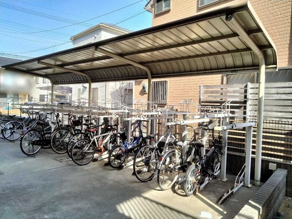レオパレスモンジュイ その他