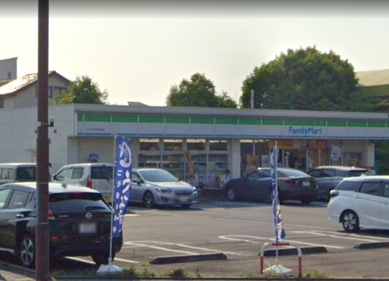 フローラ中里 コンビニ