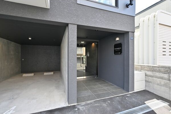 CreaResidence発寒南 エントランス