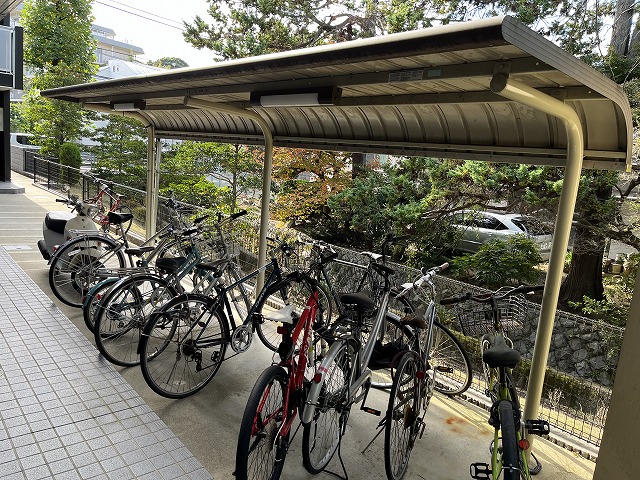 レオパレスホワイトヒルズ西生田 その他