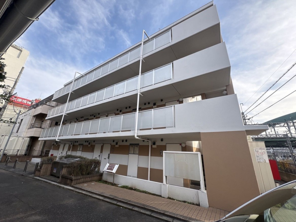 レオパレスハーナ 外観