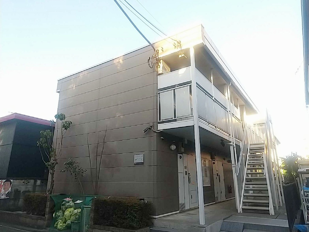 レオパレスレクリチュール立川 外観