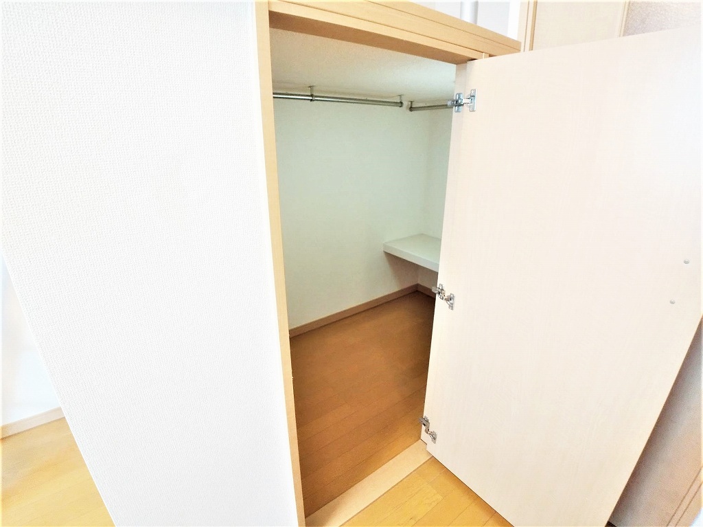 レオパレスアストライア その他