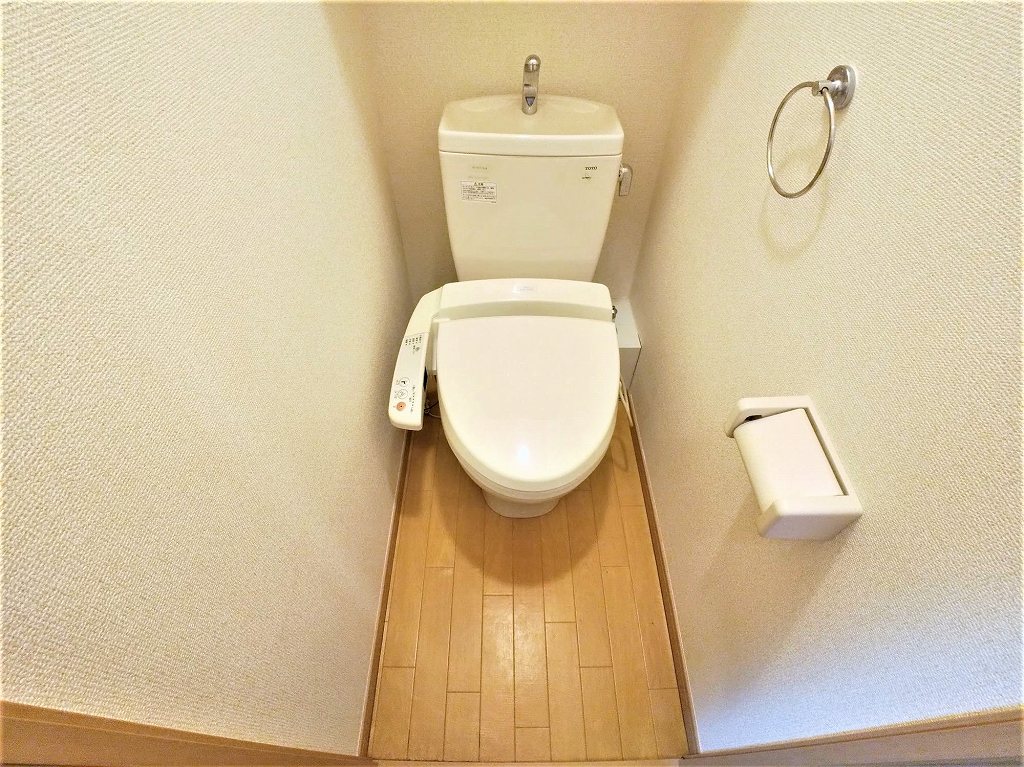 レオパレスアストライア その他