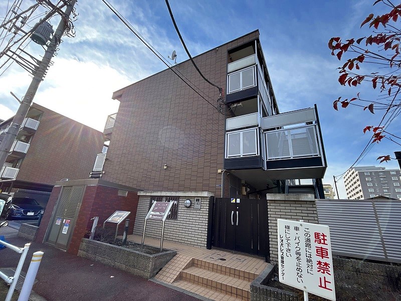 レオパレス庵 外観