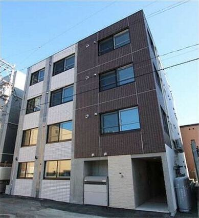 イングレッソ南7条 外観
