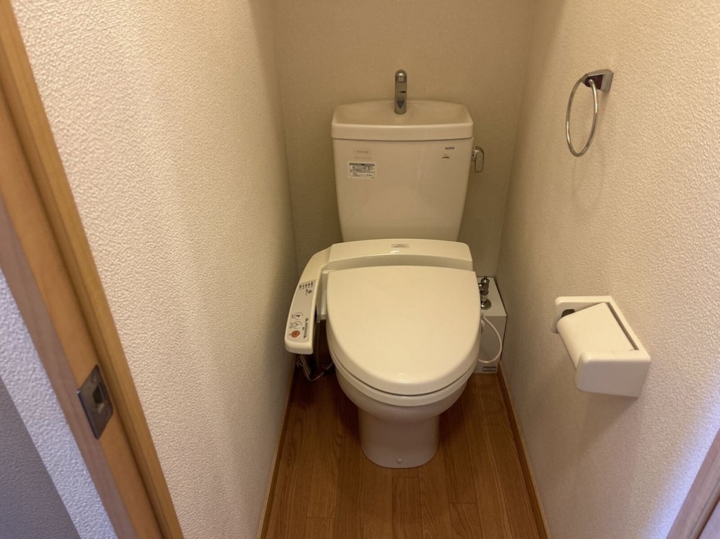 レオパレスア　ボンド その他