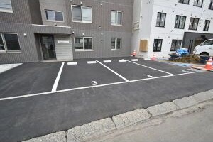 ラピスブラオ二十四軒 駐車場